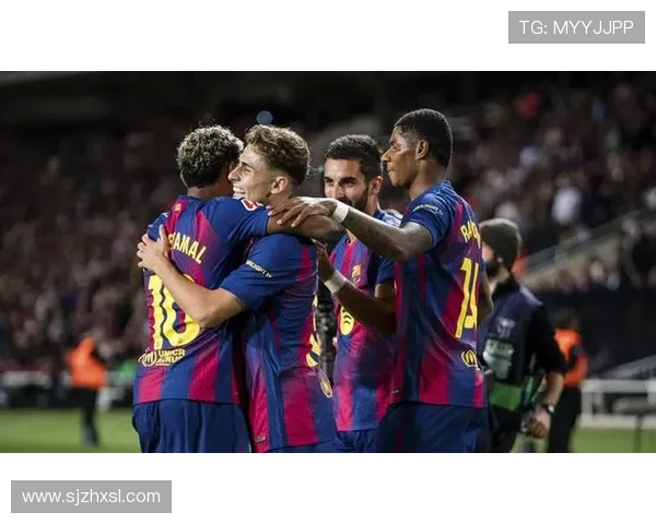 亚马尔闪耀费兰拉什福德先后建功巴萨主场三比一击败埃尔切重返胜轨